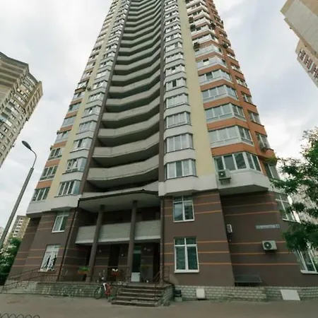 Spacious Modern On The Akhmatova Street * Київ